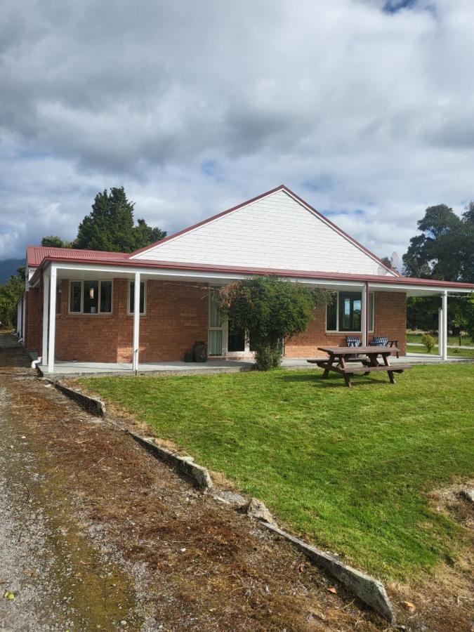 Misty Peaks Guesthouse 福克斯冰川 外观 照片